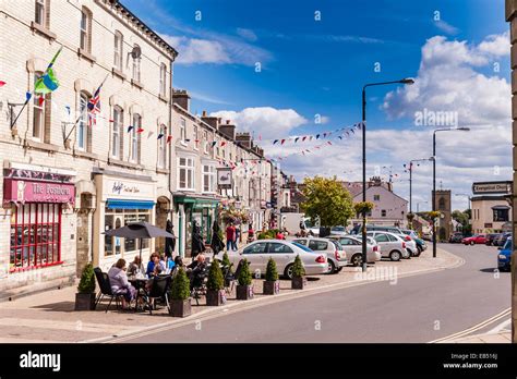 Leyburn hi-res stock photography and images - Alamy