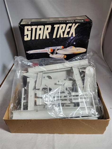 Star Trek-u.s.s. Enterprise Model Kit 18 Inch Assembled With - Etsy