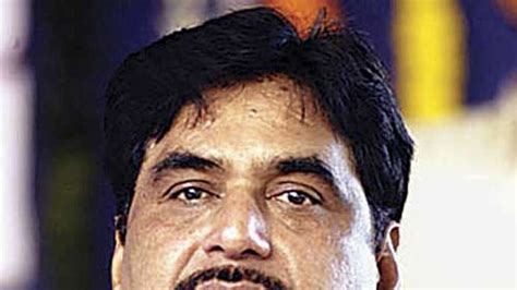 Gopinath Munde joins long list of popular politicians felled by road ...