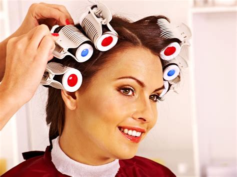 7 Best Hot Rollers for Short Hair | Short hair styles, Hot rollers, Long hair styles