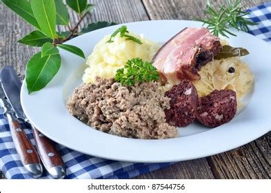 617 German sausage platter Images, Stock Photos & Vectors | Shutterstock