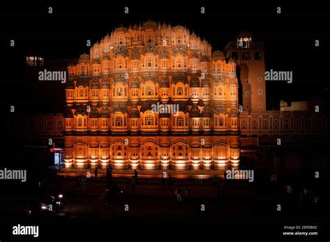 Night view of the Hawa Mahal, Jaipur Stock Photo - Alamy