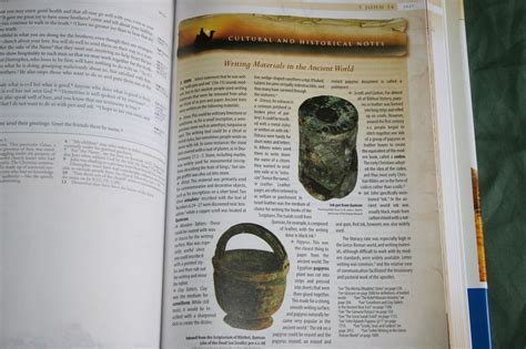 Zondervan’s NIV Archaeological Study Bible – Review - Bible Buying Guide