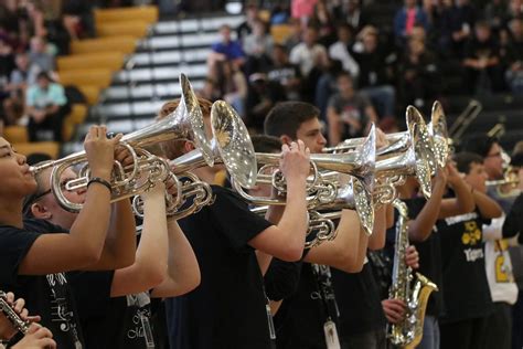 joliet-west-high-school-homecoming-pep-assembly-parade_1 | Flickr