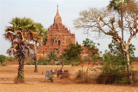 Bagan Sunrise - Myanmar by Jlr