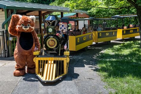 One Wild Express - Pittsburgh Zoo & Aquarium