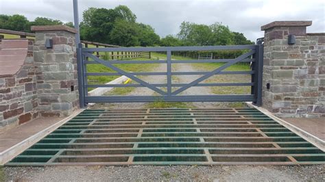 Bespoke design, metal 5 bar farm gate - Tod Security & Fire