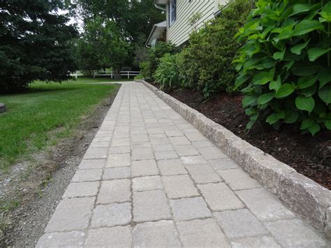 Curbs & Curbing for your driveway or walkway