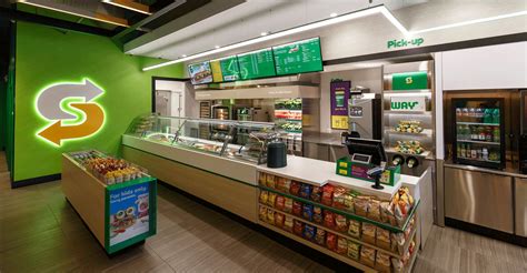 Subway unveils ‘Fresh Forward’ redesign (With images) | Modern store ...