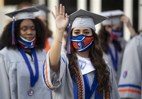 Ceremony honors Grand Oaks High School’s first class of graduates