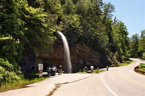 Bridal Veil Falls - Highlands NC - Southern Highroads Trail