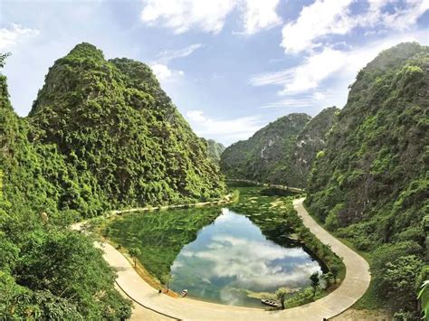 Top 8 Best Destinations On The Ninh Binh Tour 2 Days 1 Night