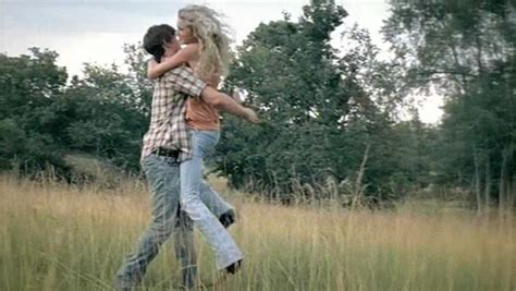 Taylor Swift - Tim McGraw [Music Video] - Taylor Swift Image (21519391 ...