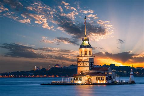 The Maiden's Tower (Kiz Kulesi) Istanbul, Turkey