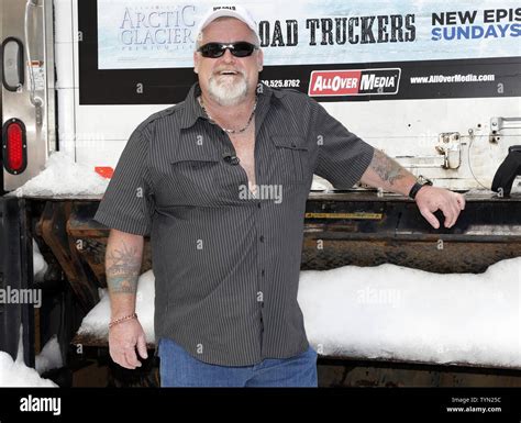 Ice road truckers hi-res stock photography and images - Alamy