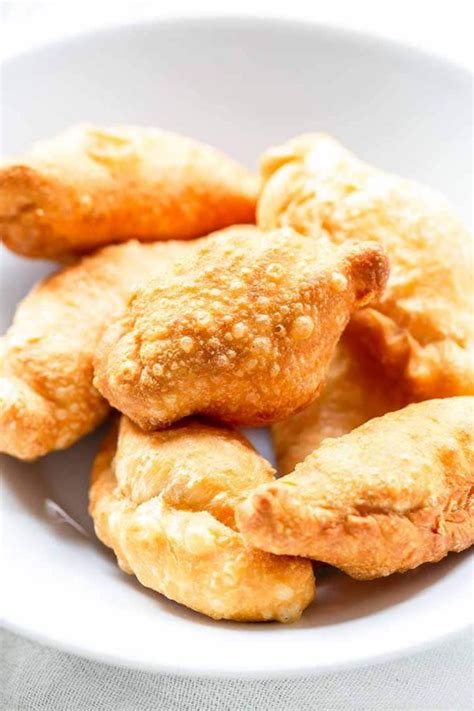 Fried Cheese Empanadas - The Tortilla Channel