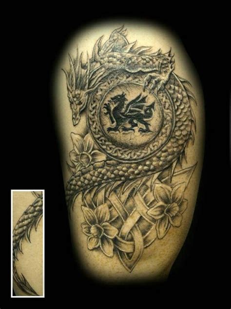 Pin by Colleen Sewell on tats | Dragon tattoos for men, Welsh tattoo ...