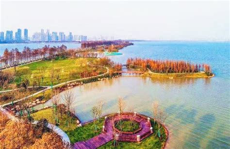 Wuhan East Lake Greenway wins 2018 ISOCARP Award for Excellence