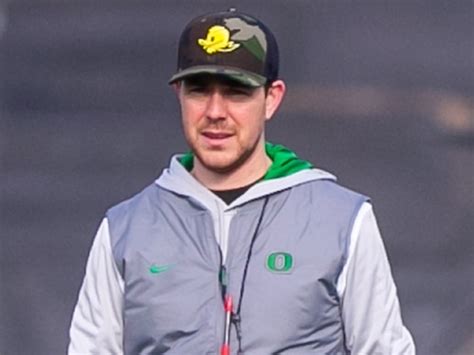 Oregon football offensive coordinator Will Stein among finalists for ...