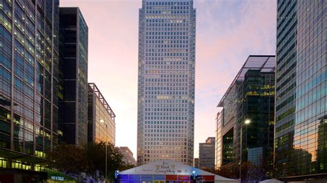 One Canada Square, London Vacation Rentals: house rentals & more | Vrbo