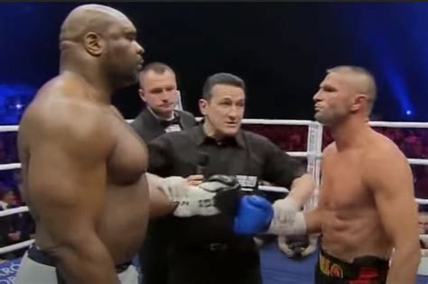 Fight Archives: Bob Sapp gets TKOd by kickboxer half his size ...