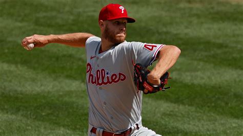 Phillies' Zack Wheeler suffers finger injury while getting himself ...