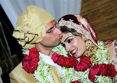 Raveena Tandon Celebrates 18th Wedding Anniversary