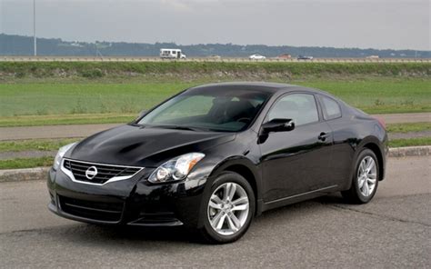 Nissan Altima 2.5S coupé 2010: pour se distinguer! - Guide Auto