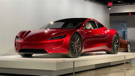 Tesla Roadster At Petersen Automotive Museum: 0-60 MPH In 1.1 Sec - Car ...