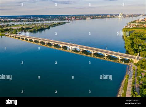 Detroit, Michigan - The Belle Isle bridge, which connects Detroit to ...