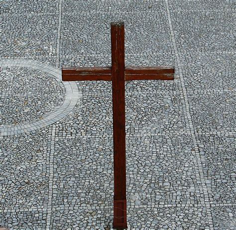 Cross Free Stock Photo - Public Domain Pictures