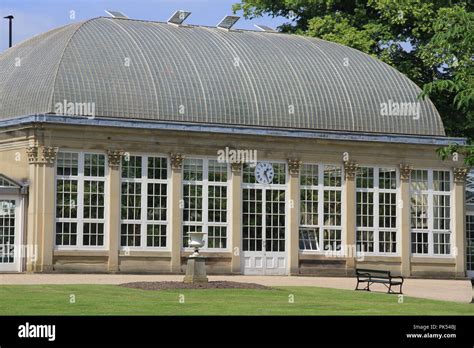 Sheffield Botanical Gardens Stock Photo - Alamy