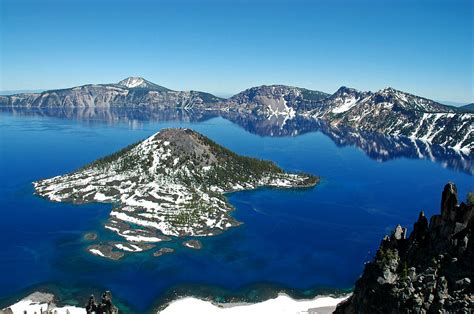 Wizard Island Photograph by Gene McKinley