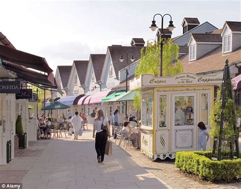 MrBroke@dunover.com: Bicester Village Shopping Outlet - a shoppers paradise