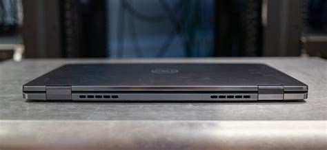 Dell Latitude 9440 2-in-1 Review - StorageReview.com