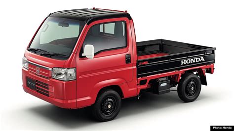 Honda Needs To Bring Back the Mid-Engine T500 Pickup Truck