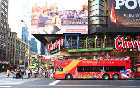 The 5 Best NYC Bus Tours - [2020 Reviews] | Outside Pursuits