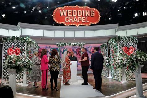 Joy Behar officiates Valentine's Day wedding live on 'The View' - ABC News