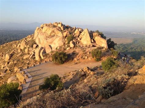 Mt Rubidoux Trail - Riverside CA Hiking - Go Hike It