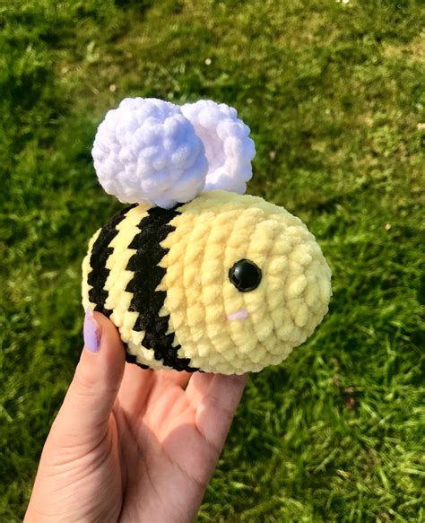 Super Soft Mini Bee Plushie Cute bee plushie Crochet bee | Etsy