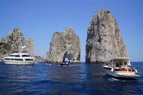 Capri Tours and Experiences - Best Day Trips 2021 - SorrentoVibes