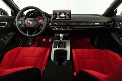 2023 Honda Civic Type R Interior Features an Immersive Cockpit Experience