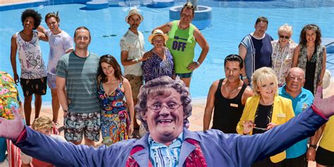 Series 10 of Benidorm set to return with TV legends - The Leader