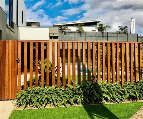 Pool Fencing Landscaping, Diy Pool Fence, Fence Around Pool, Patio Fence, Backyard Fences ...