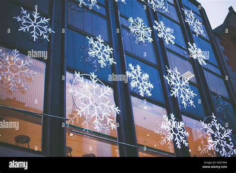 Christmas lights on Grafton Street in Dublin Stock Photo - Alamy