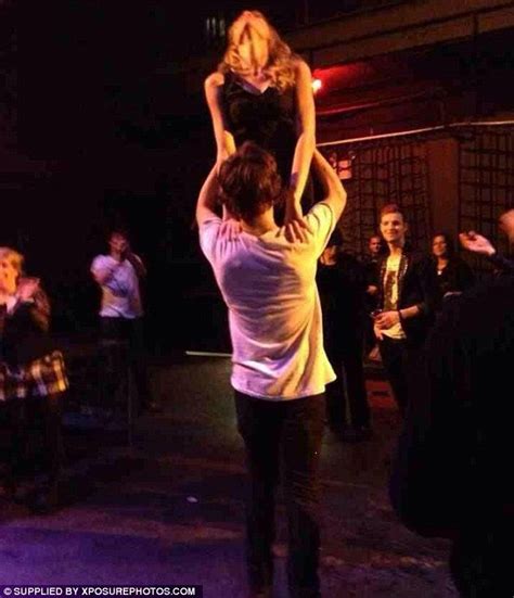 Taylor Swift Kisses Harry Styles and Does 'Dirty Dancing' With Him ...