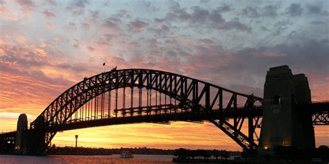 Sydney Harbour Bridge, New South Wales – Australia - Traveldigg.com