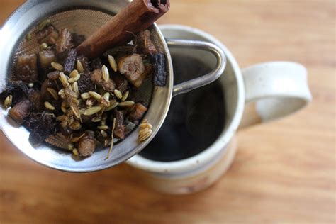 How to Make Dandelion Root Coffee