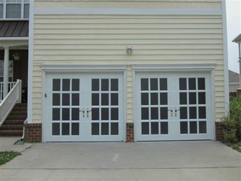 5 Unique Garage Door Designs