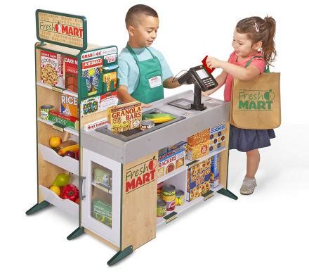 This Grocery Store Toy Lets Your Kid Become a Cashier